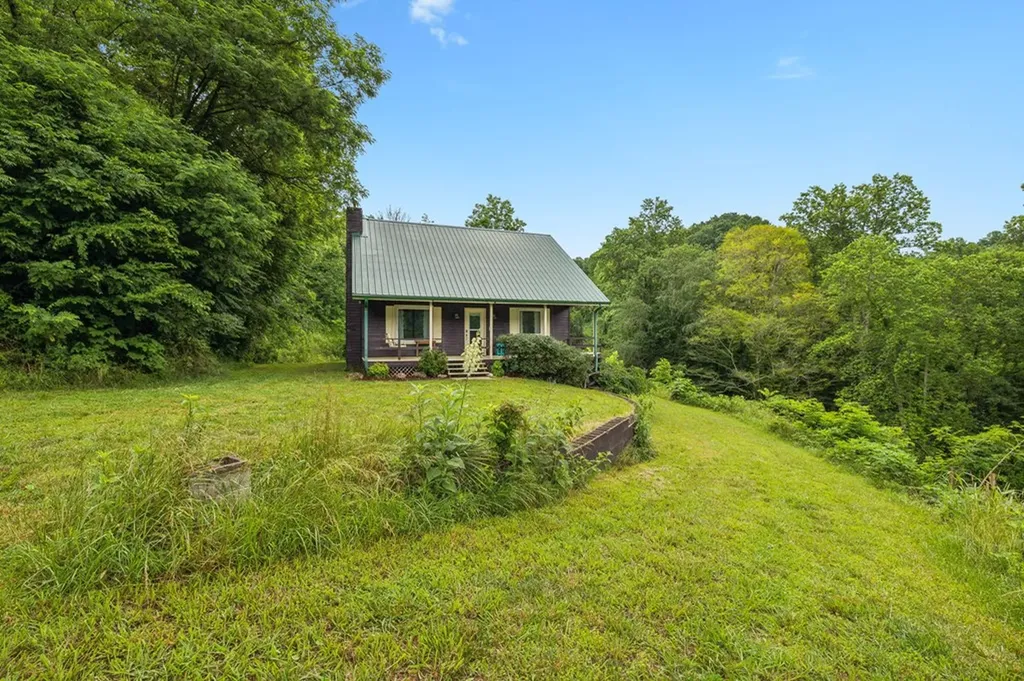 206 Mutt Goolsby Lane Granville TN 38564