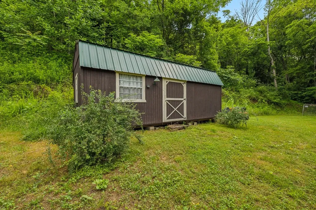 206 Mutt Goolsby Lane Granville TN 38564