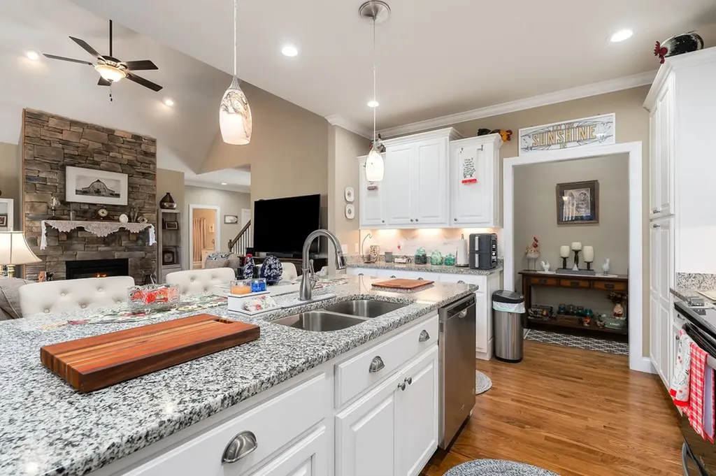 2138 Foster Circle Cookeville TN 38501