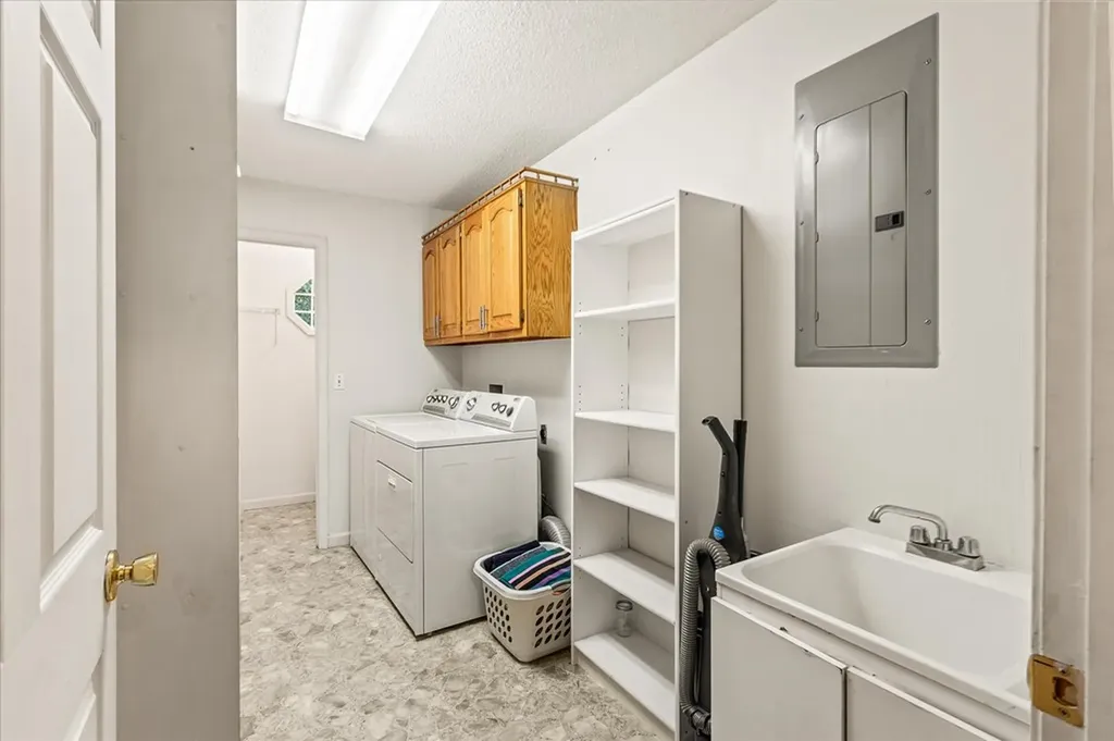 2008 Spruce Loop Crossville TN 38555