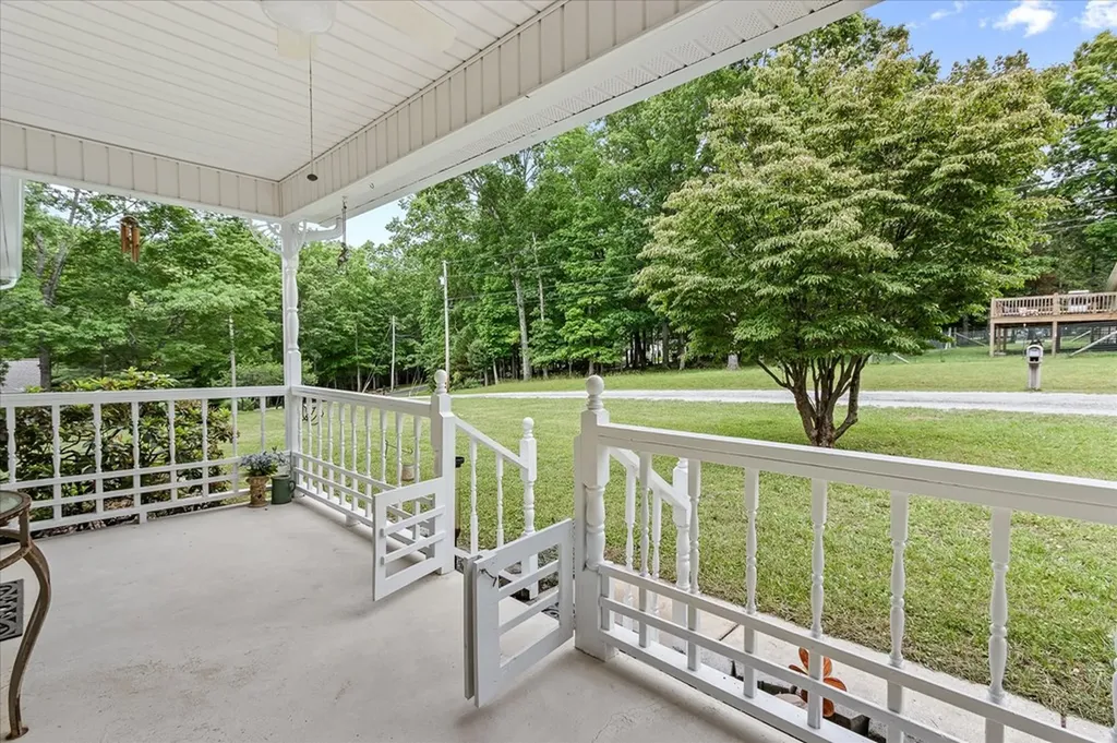 2008 Spruce Loop Crossville TN 38555