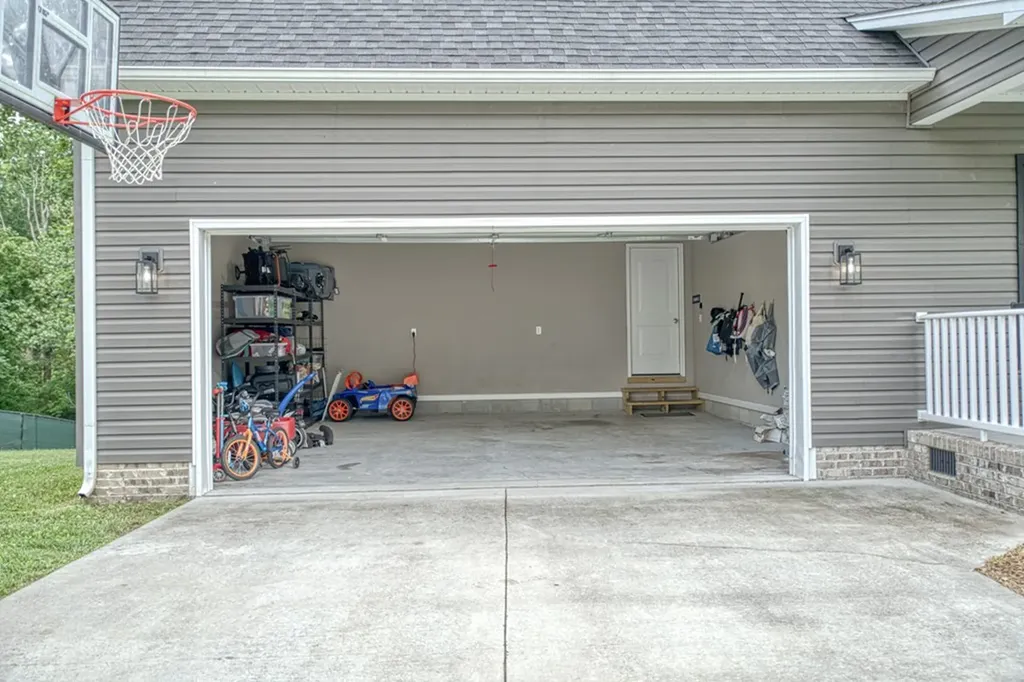 143 Rachelle Place Baxter TN 38544