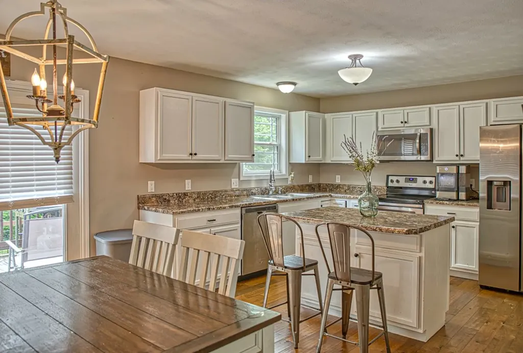 143 Rachelle Place Baxter TN 38544