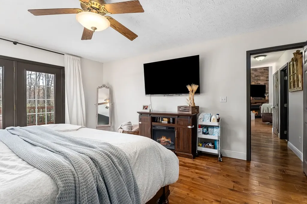 526 Bent Tree Road Monterey TN 38574