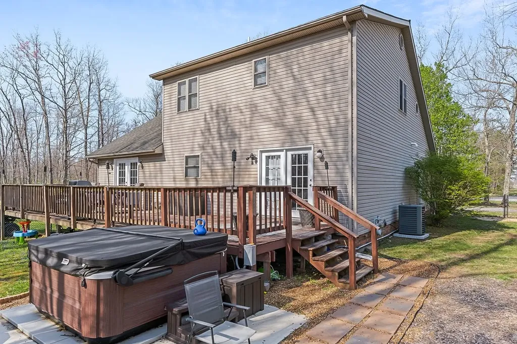 526 Bent Tree Road Monterey TN 38574