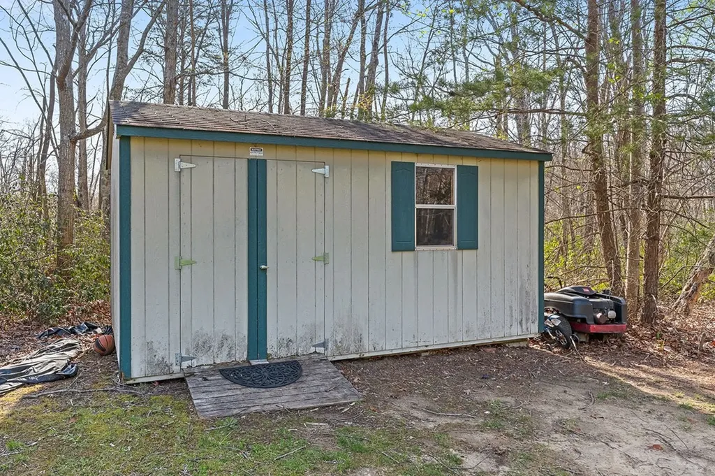 526 Bent Tree Road Monterey TN 38574