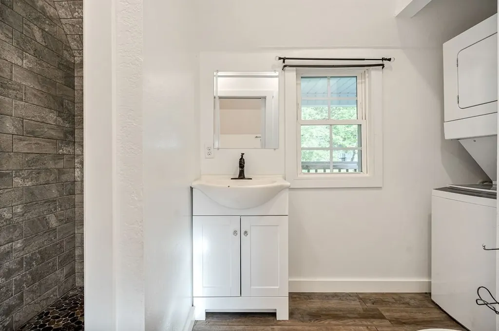 196 Quinland Lake Cookeville TN 38506