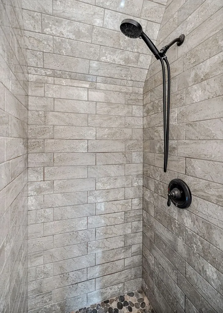 196 Quinland Lake Cookeville TN 38506