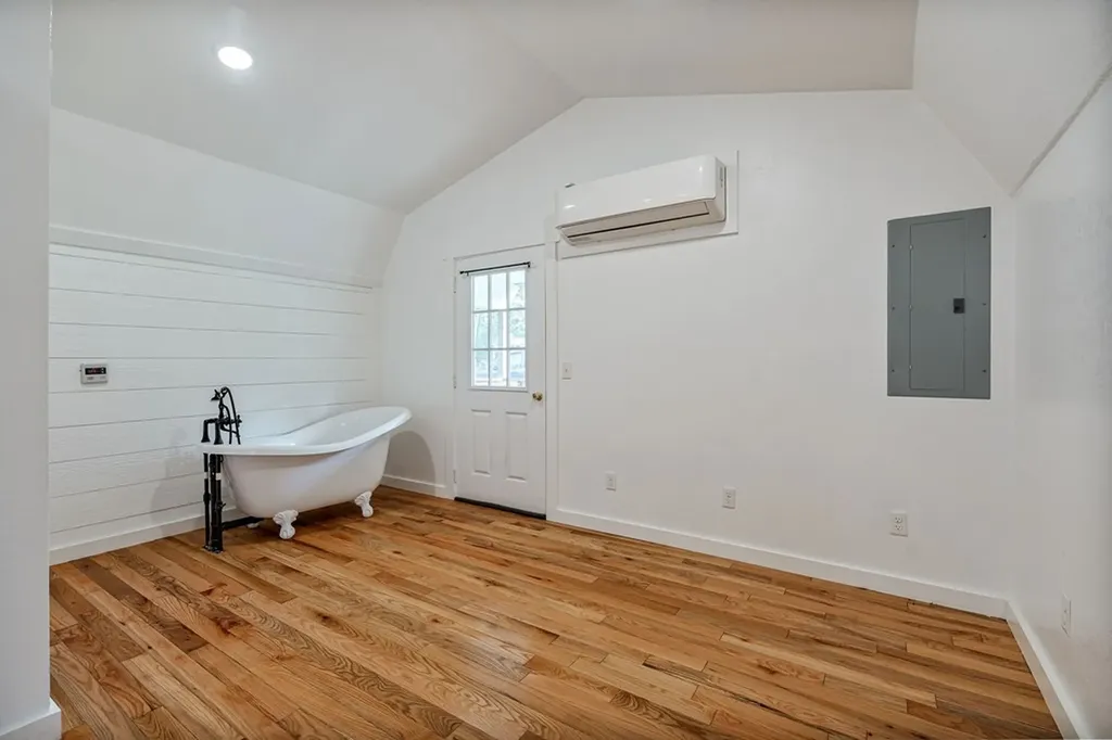 196 Quinland Lake Cookeville TN 38506