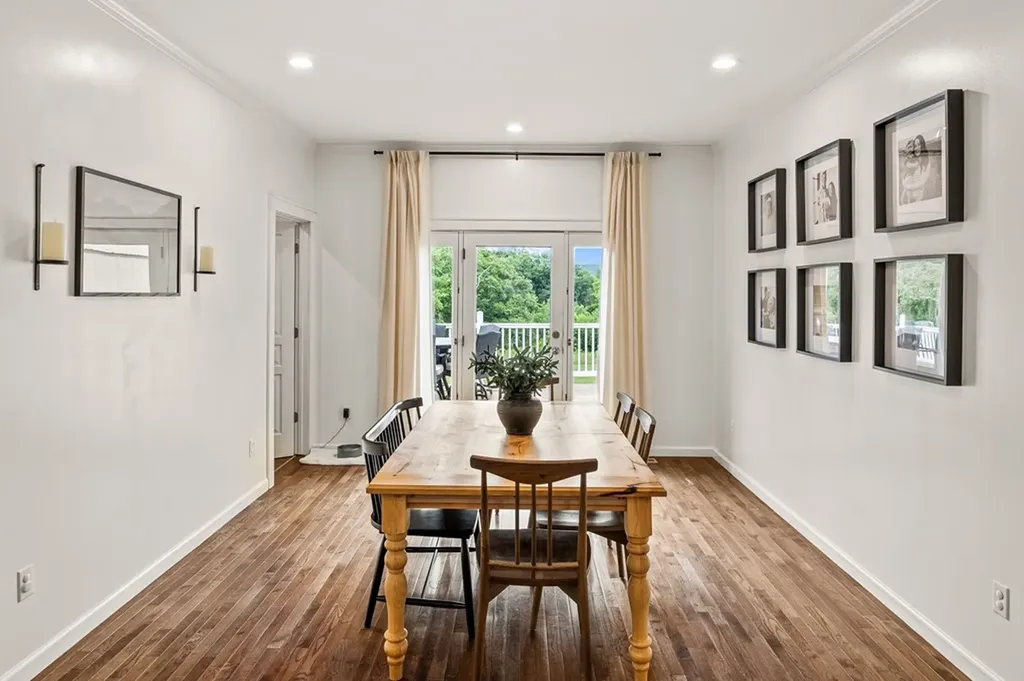 945 Oak Hill Road Rickman TN 38580