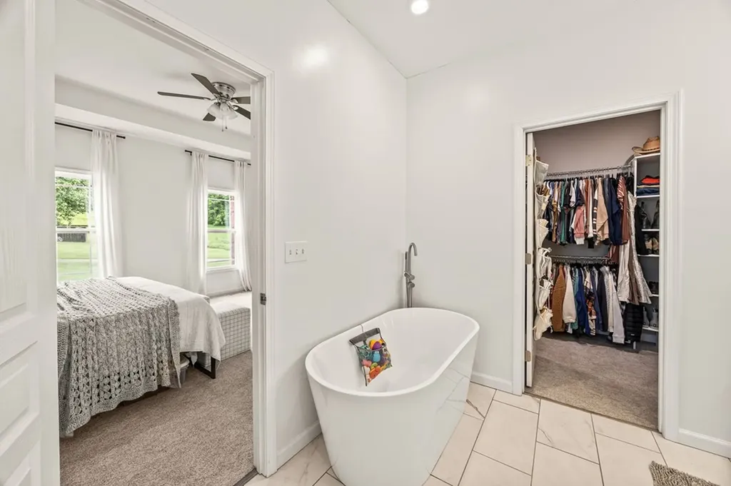 945 Oak Hill Road Rickman TN 38580