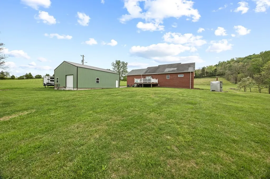 945 Oak Hill Road Rickman TN 38580