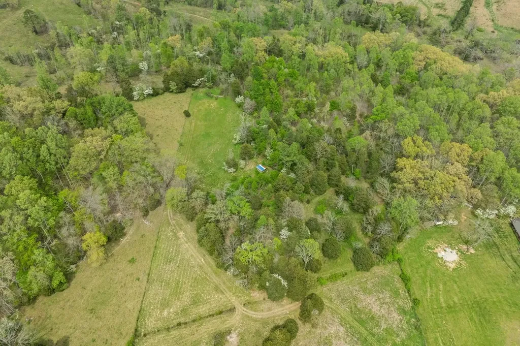 945 Oak Hill Road Rickman TN 38580