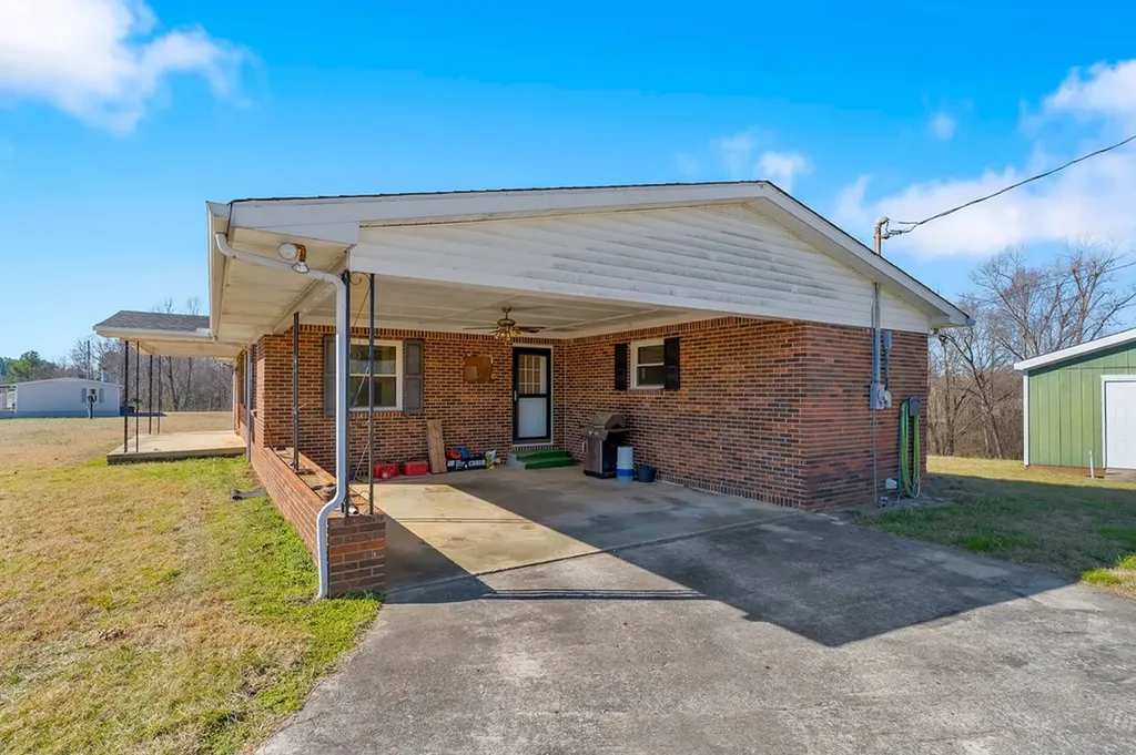 4680 S Grundy Quarles Highway Bloomington Springs TN 38545