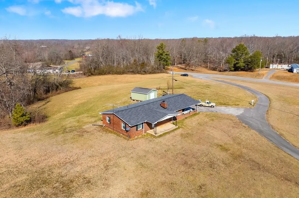 4680 S Grundy Quarles Highway Bloomington Springs TN 38545