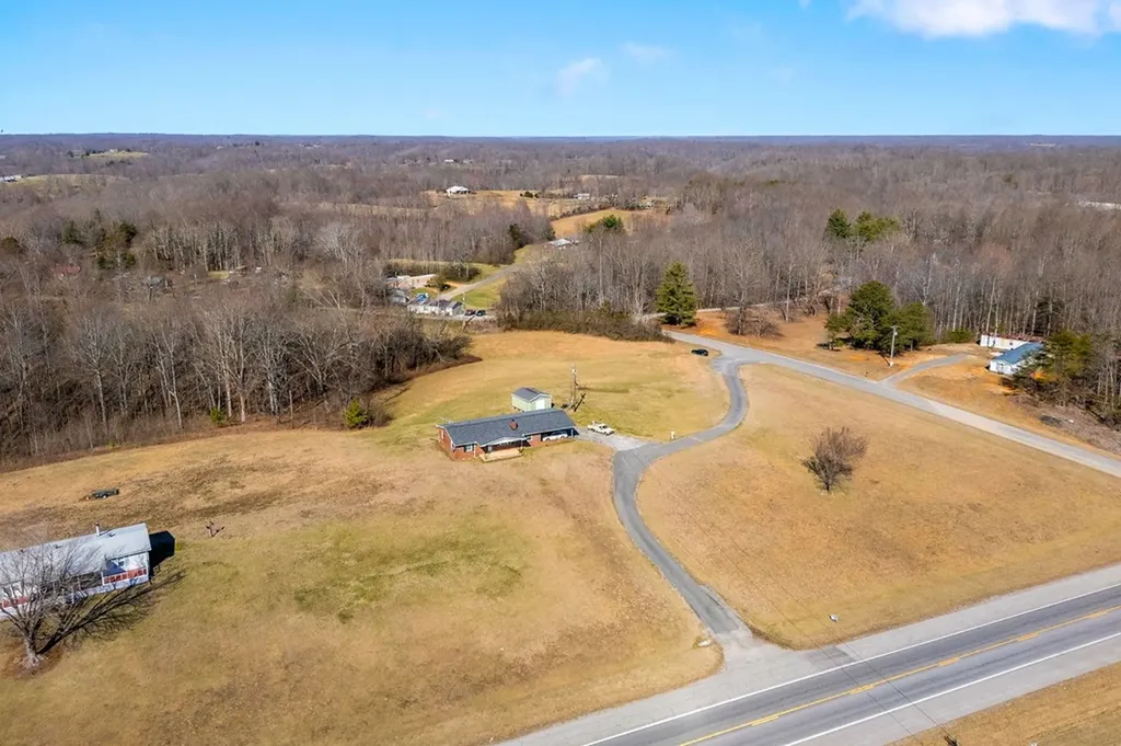 4680 S Grundy Quarles Highway Bloomington Springs TN 38545