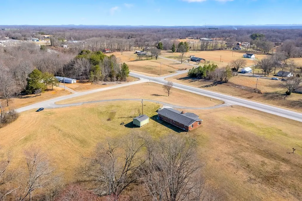 4680 S Grundy Quarles Highway Bloomington Springs TN 38545