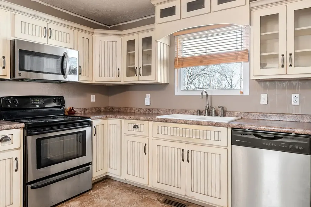 4680 S Grundy Quarles Highway Bloomington Springs TN 38545