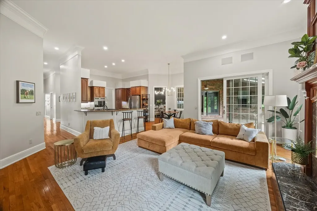 360 Long Hollow Lane Gainesboro TN 38562