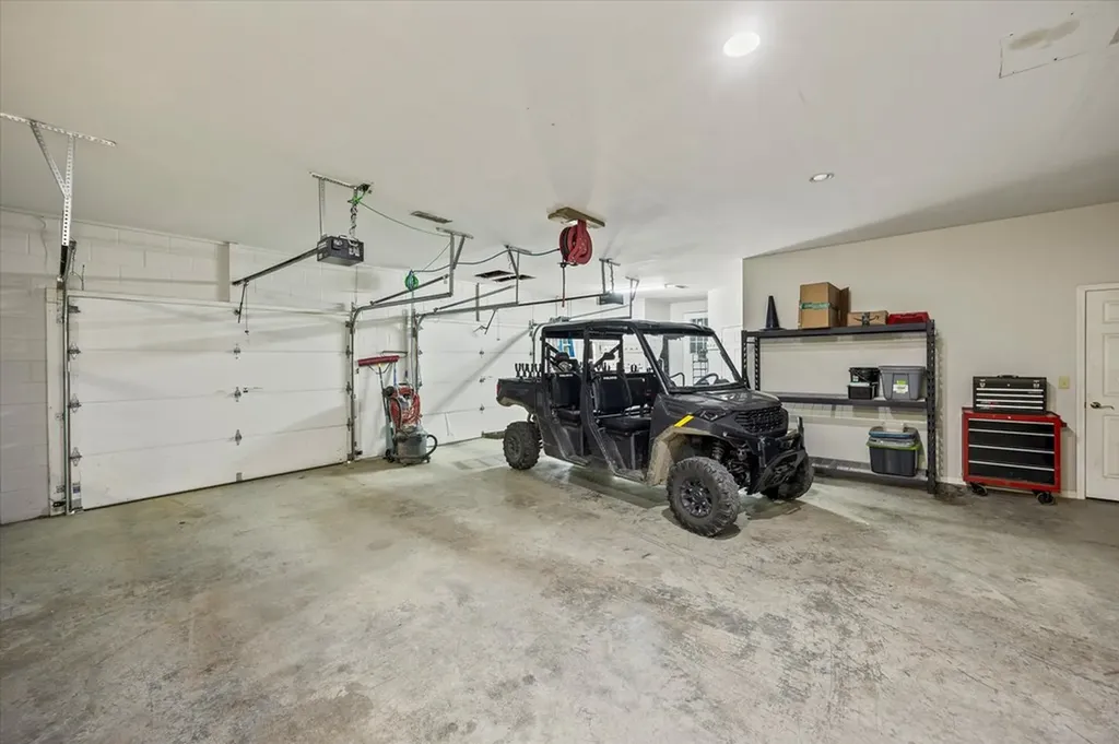 360 Long Hollow Lane Gainesboro TN 38562