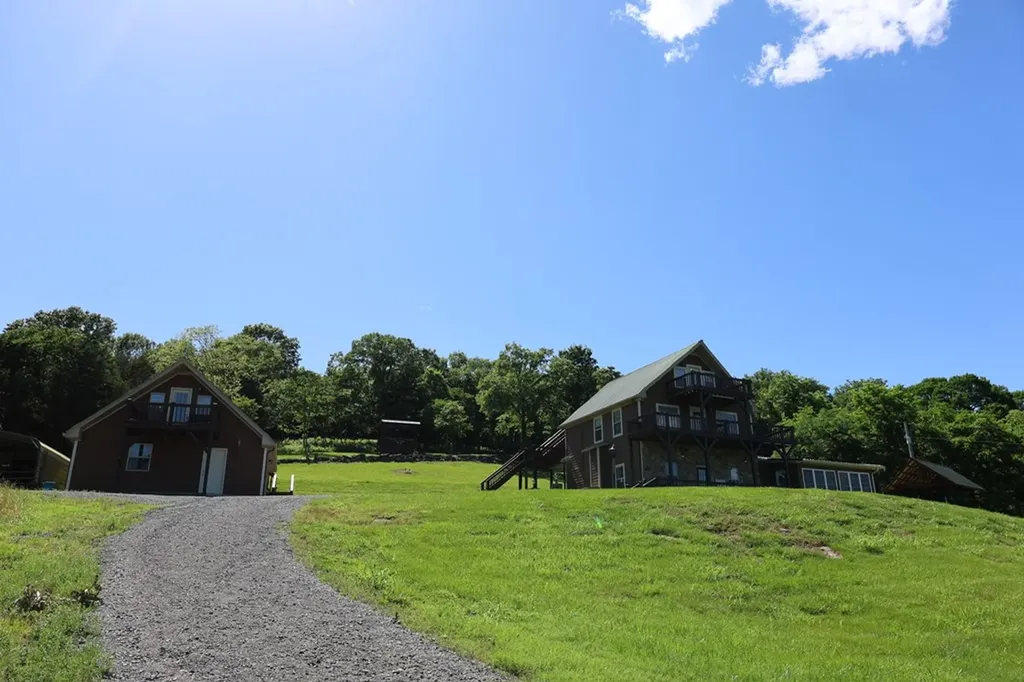 213 Richardson Hollow Lane Gainesboro TN 38562