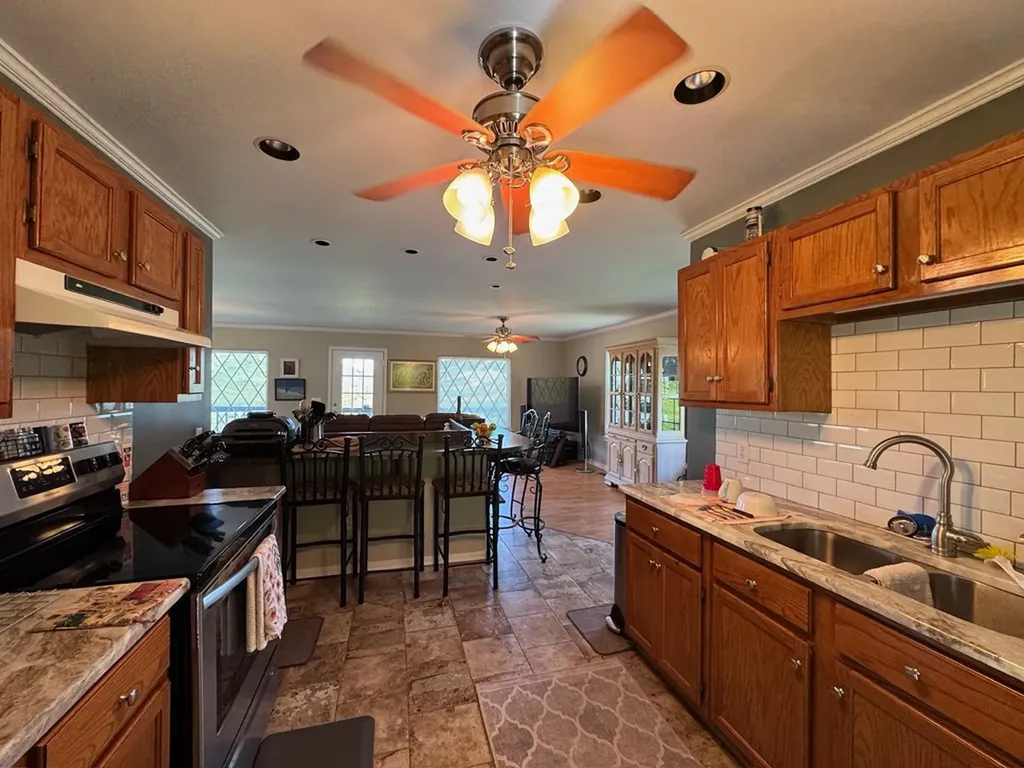 213 Richardson Hollow Lane Gainesboro TN 38562