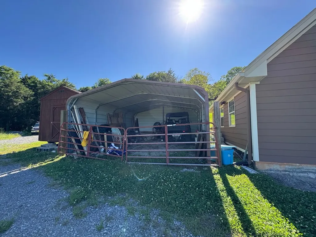 213 Richardson Hollow Lane Gainesboro TN 38562