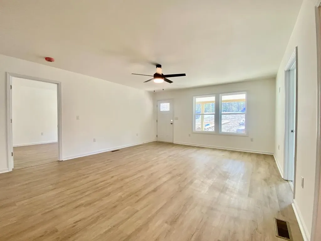 6383 Valley View Road Crossville TN 38572