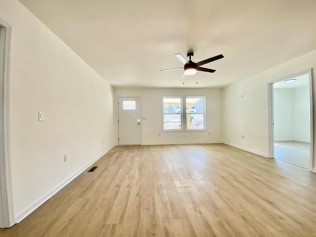 6383 Valley View Road Crossville TN 38572