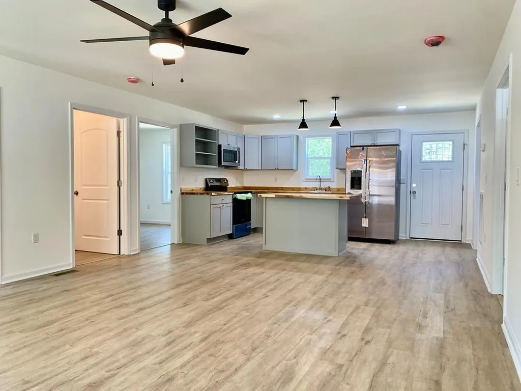 6383 Valley View Road Crossville TN 38572