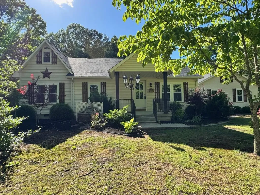 4540 S York Highway Jamestown TN 38556