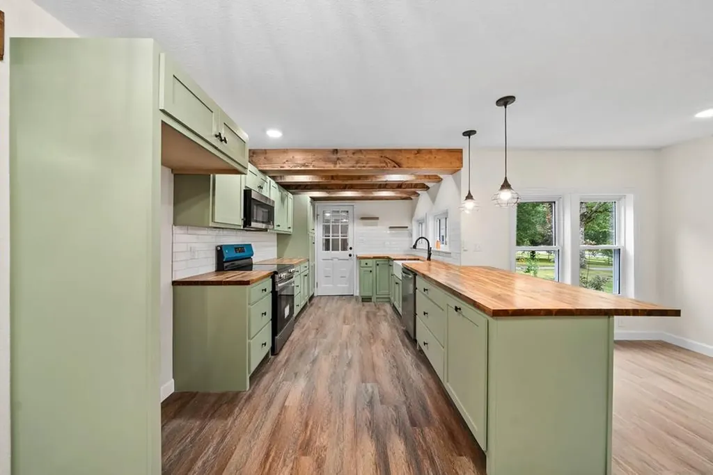 4540 S York Highway Jamestown TN 38556