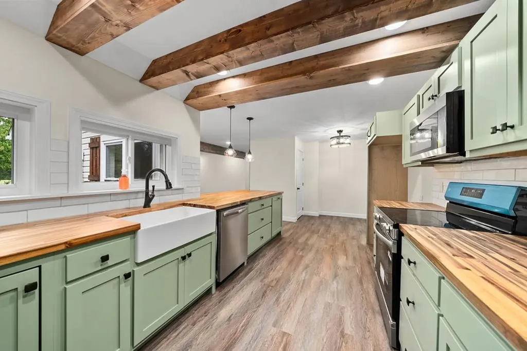 4540 S York Highway Jamestown TN 38556