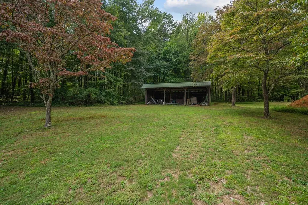 4540 S York Highway Jamestown TN 38556