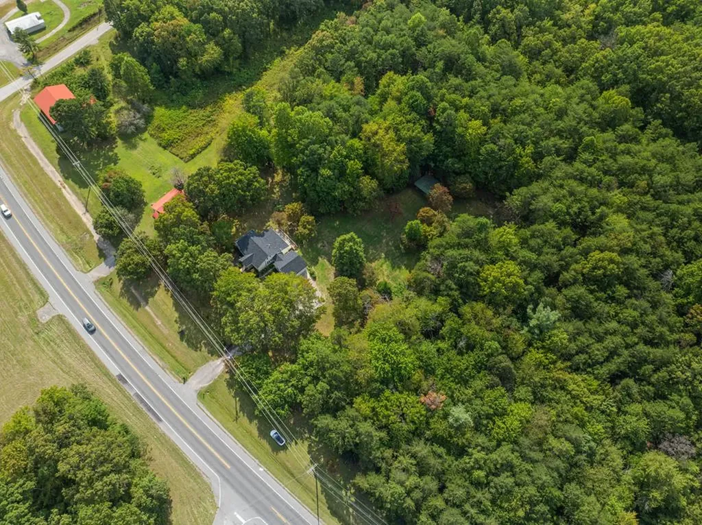 4540 S York Highway Jamestown TN 38556