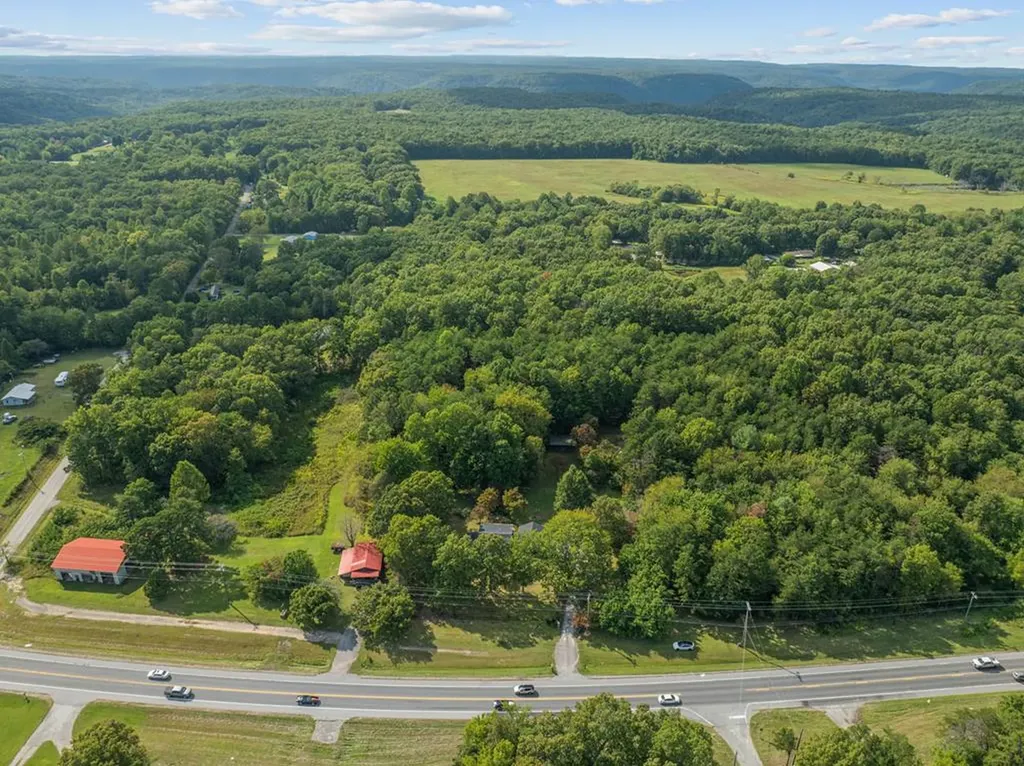 4540 S York Highway Jamestown TN 38556