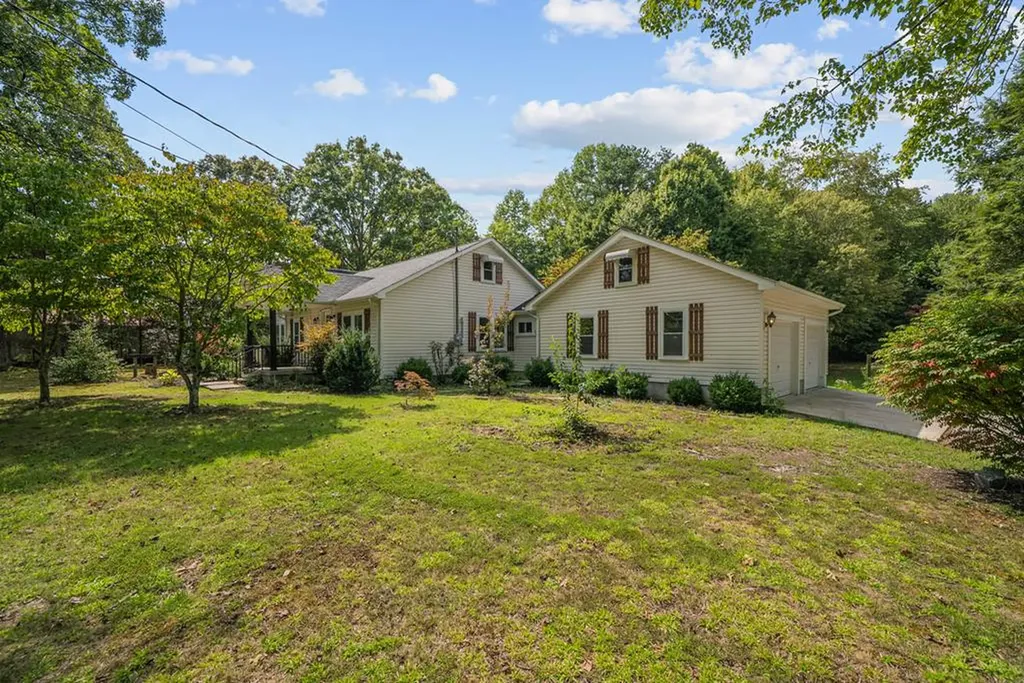 4540 S York Highway Jamestown TN 38556