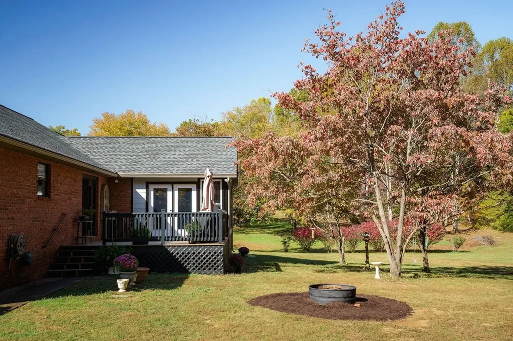 236 Stratford Drive Cookeville TN 38506