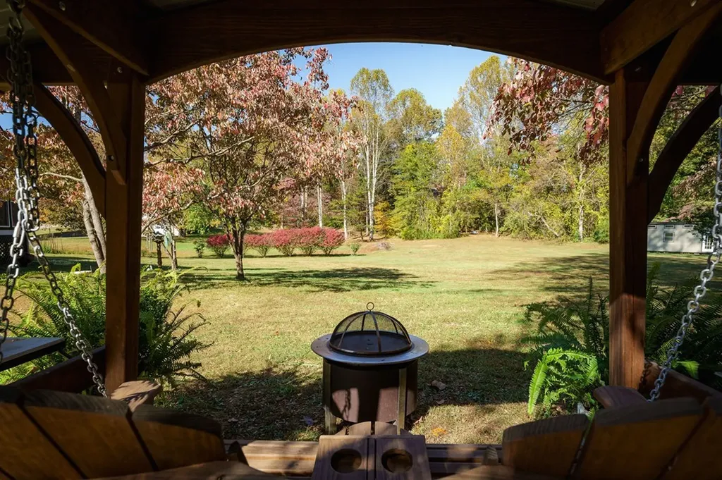 236 Stratford Drive Cookeville TN 38506