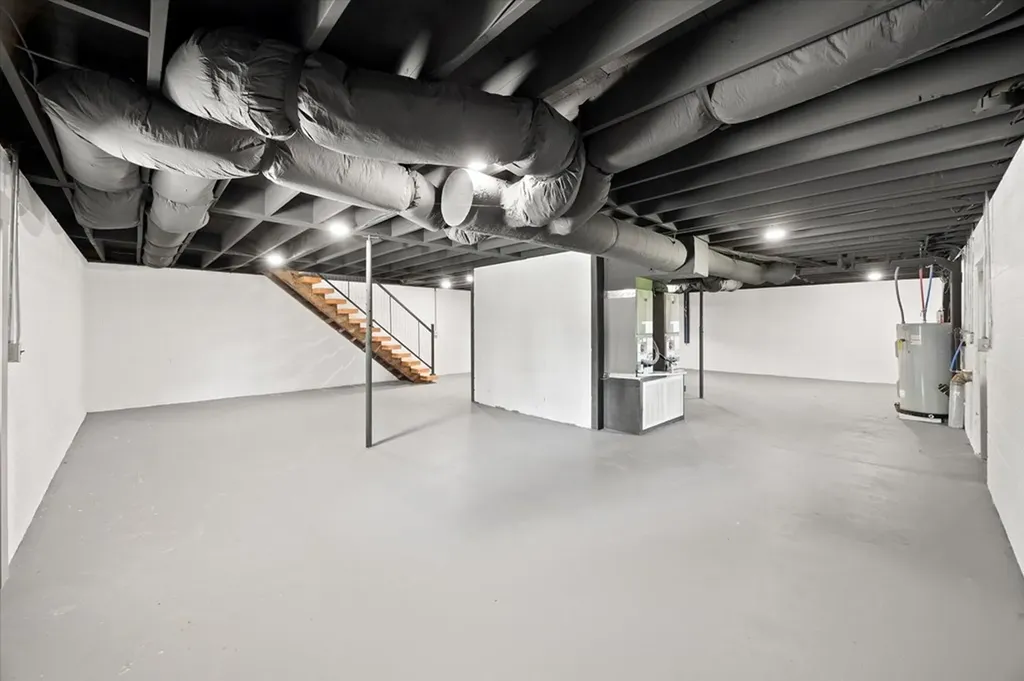 4221 New Hope Road Celina TN 38551