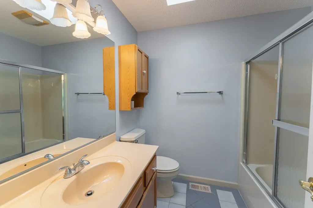 122 Mariners Drive Crossville TN 38558