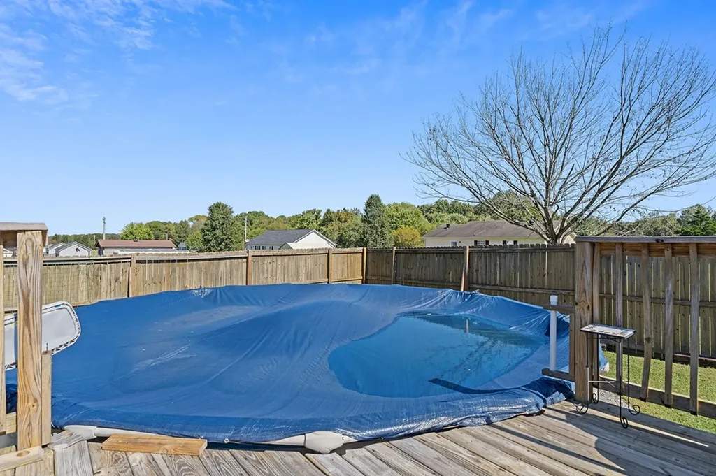 75 Buck Lane Lafayette TN 37083