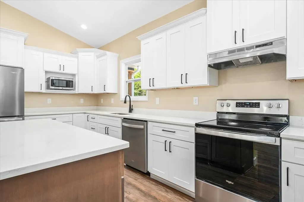 698 N Lake Trail Monterey TN 38574