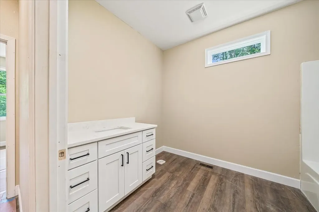 698 N Lake Trail Monterey TN 38574