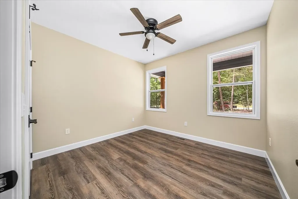 698 N Lake Trail Monterey TN 38574