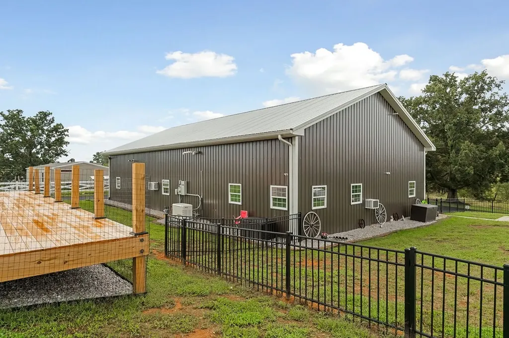 1088 Fanchers Mill Road Sparta TN 38583