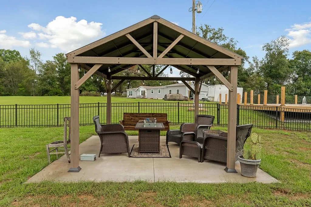 1088 Fanchers Mill Road Sparta TN 38583