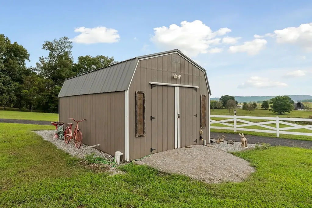 1088 Fanchers Mill Road Sparta TN 38583