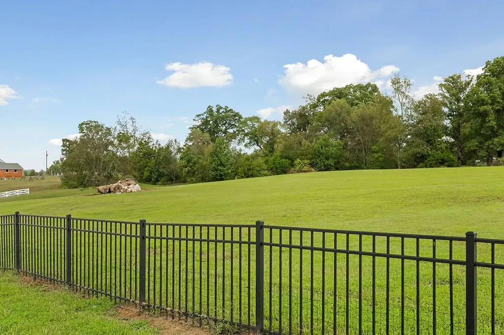1088 Fanchers Mill Road Sparta TN 38583
