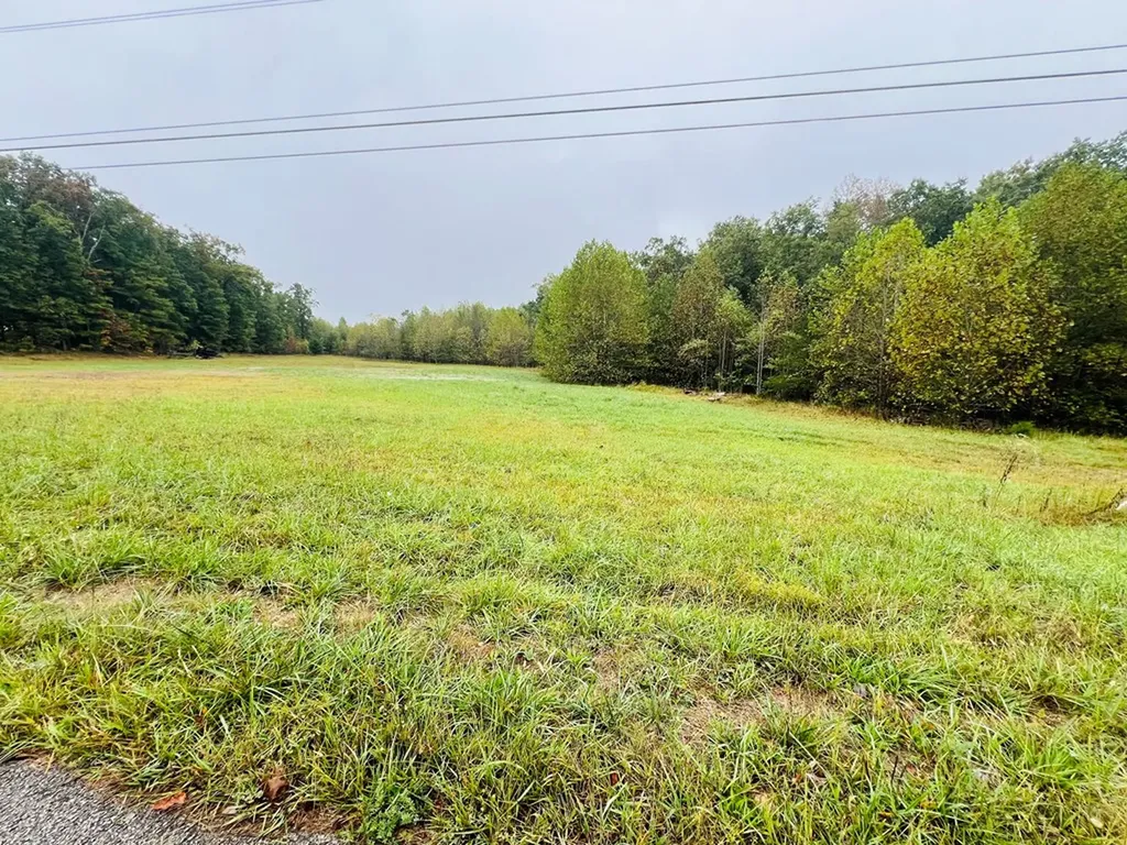 484 Interstate Lane Crossville TN 38571